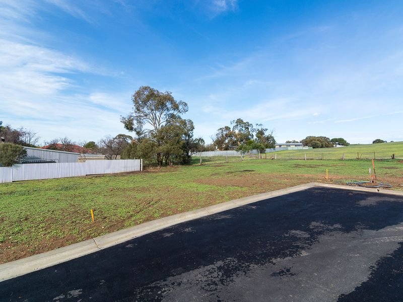 Photo - 3B Fennell Street, Strathalbyn SA 5255 - Image 6