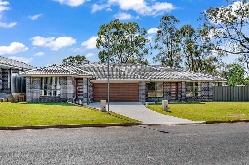 3B Grainger Crescent, Singleton NSW 2330