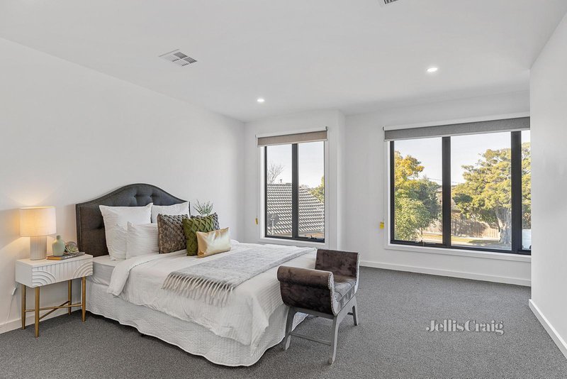 Photo - 3B Norville Street, Bentleigh East VIC 3165 - Image 6