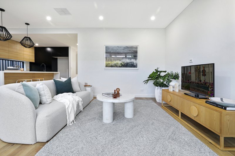 Photo - 3B Overhill Road, Primbee NSW 2502 - Image 4