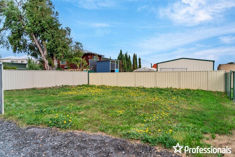 Photo - 3B Vista Avenue, Rockingham WA 6168 - Image 7