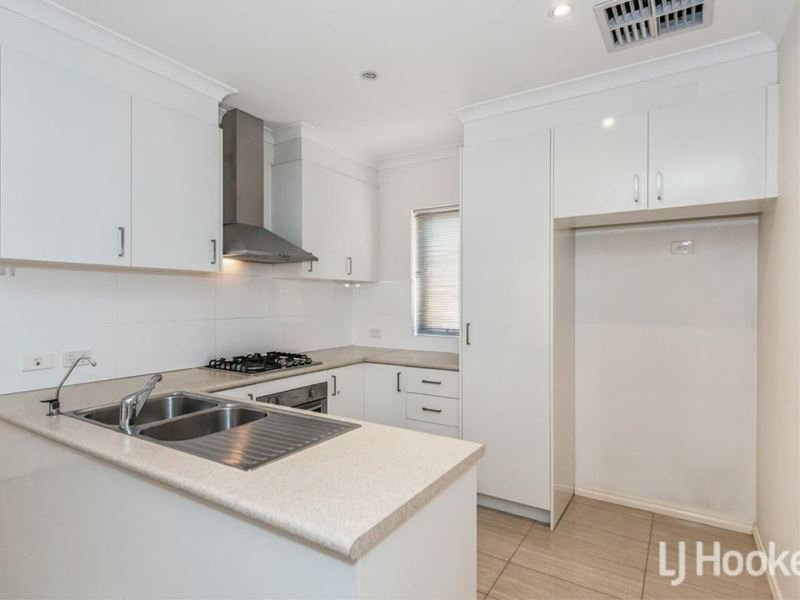 Photo - 3C O'Dell Street, Thornlie WA 6108 - Image 3