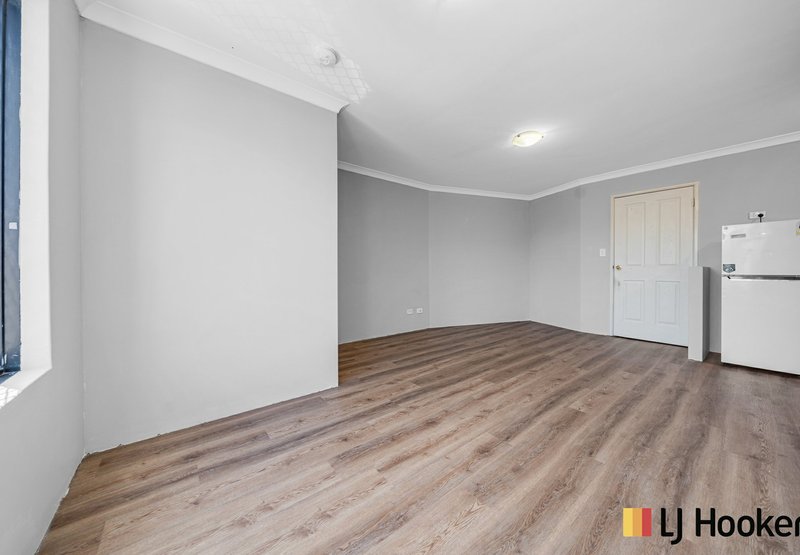 Photo - 3c/1 Nottinghill Street, Joondalup WA 6027 - Image 6