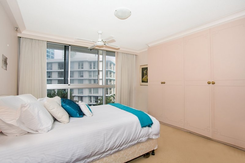 Photo - 3D/5 Clifford Street, Surfers Paradise QLD 4217 - Image 5