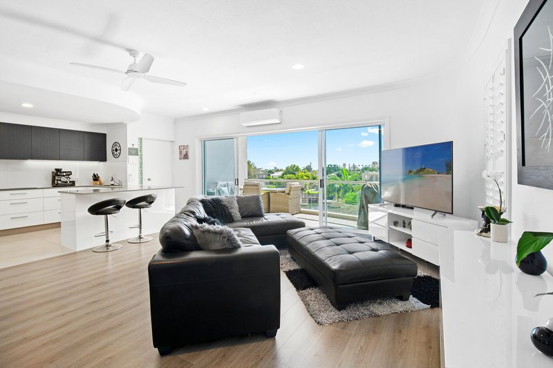 Photo - 3F/11 Eady Avenue, Broadbeach Waters QLD 4218 - Image 6