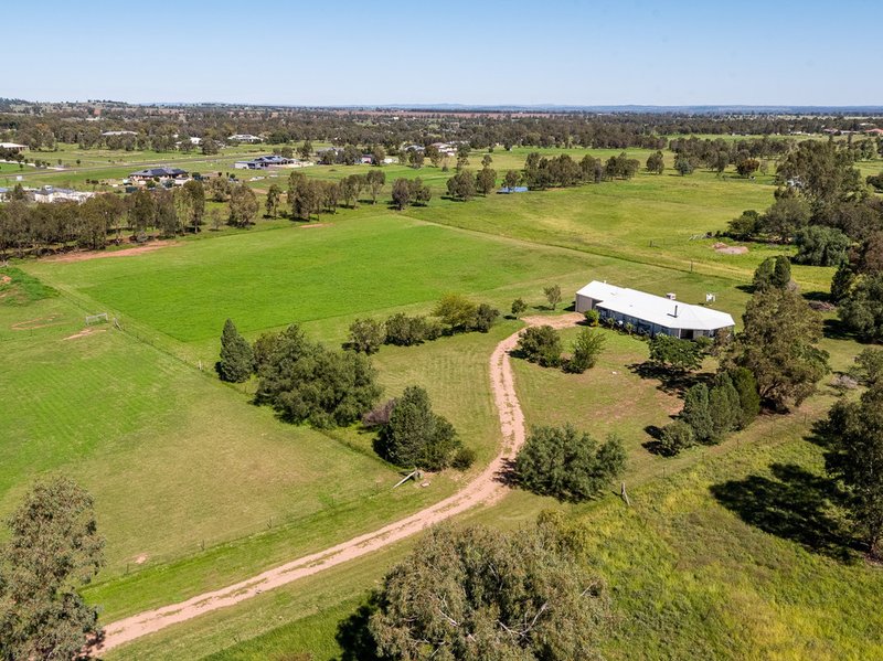 Photo - 3R Rosemont Avenue, Dubbo NSW 2830 - Image 13