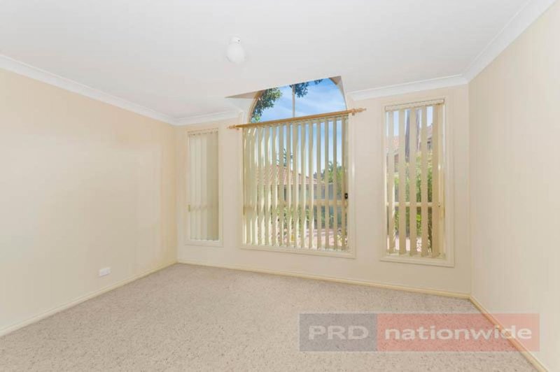 Photo - 4 / 19 Gwandalan Road, Padstow NSW 2211 - Image 5