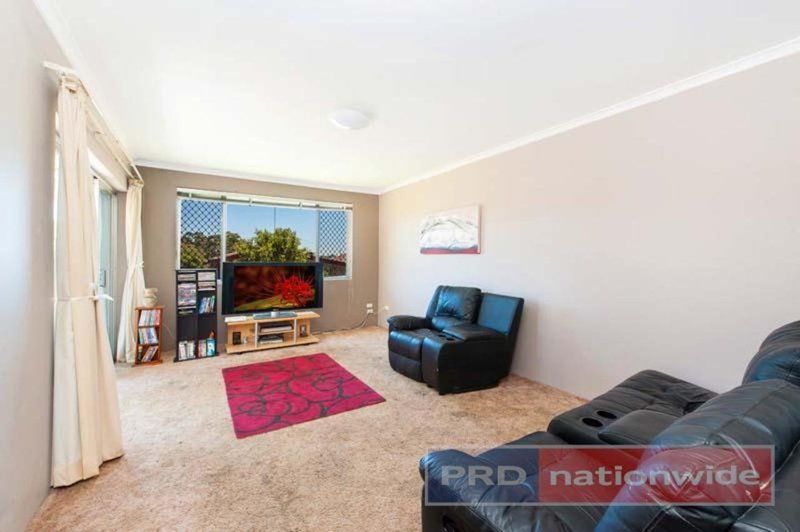 Photo - 4 / 31 Neptune Street, Revesby NSW 2212 - Image 3