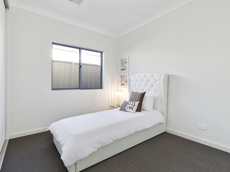 Photo - 4 & 4A Embert Street, Sturt SA 5047 - Image 8