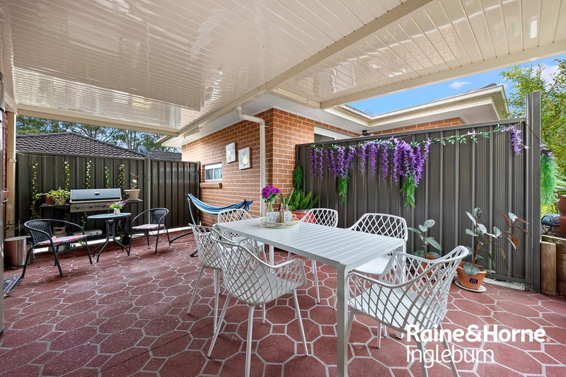 Photo - 4 & 4A Swallow Place, Ingleburn NSW 2565 - Image 11
