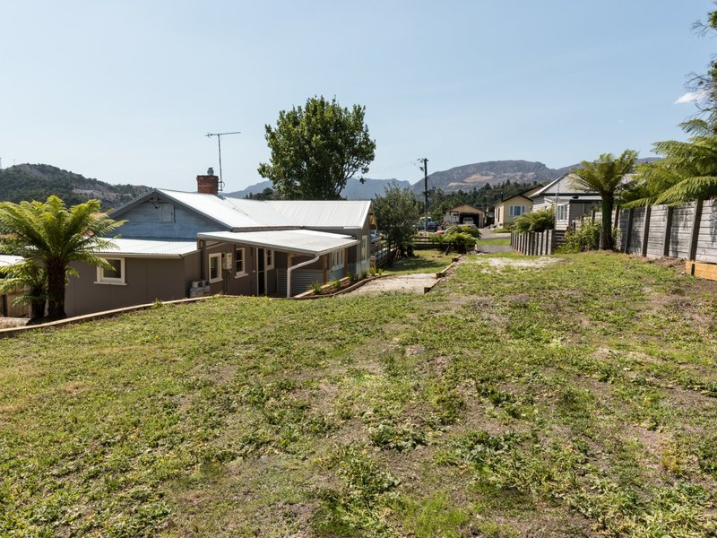 Photo - 4-6 Crotty Street, Queenstown TAS 7467 - Image 15