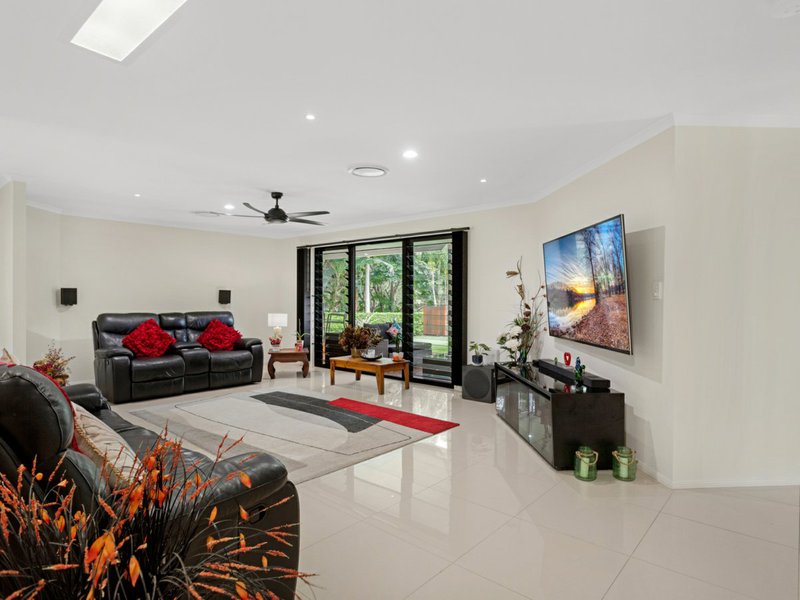 Photo - 4-6 Gleneagle Court, Bonogin QLD 4213 - Image 16