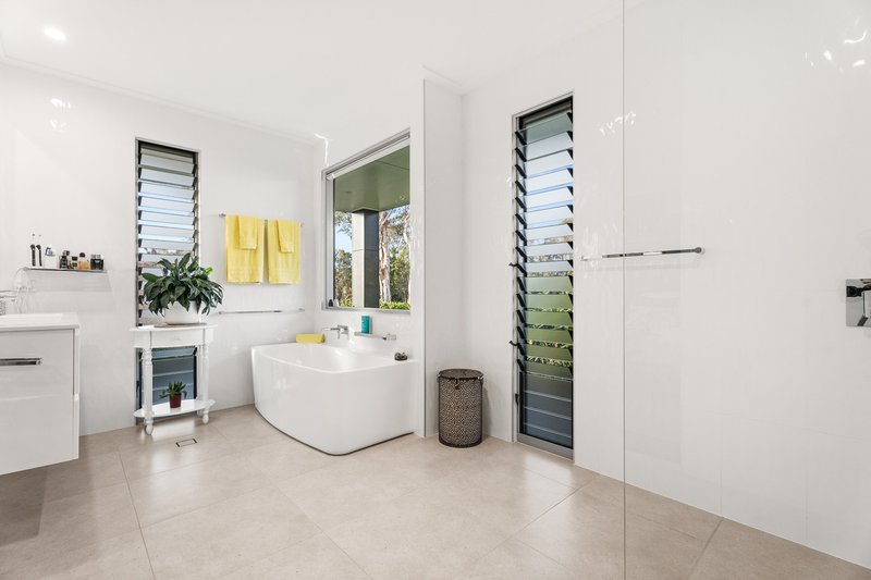 Photo - 4-6 Jubata Court, Burrum Heads QLD 4659 - Image 18