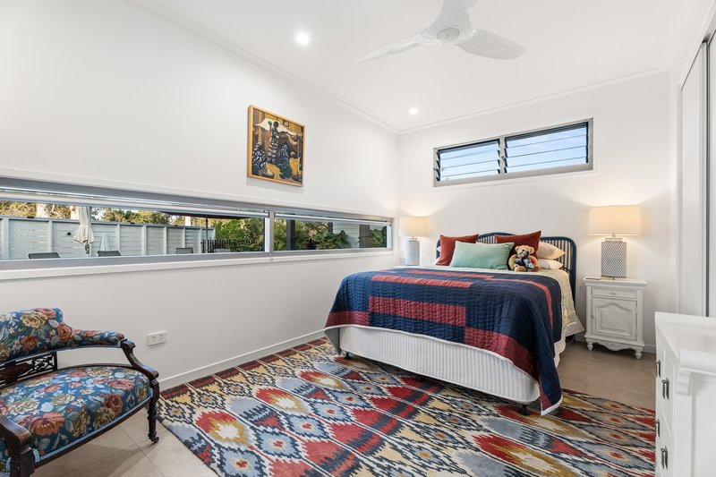 Photo - 4-6 Jubata Court, Burrum Heads QLD 4659 - Image 22