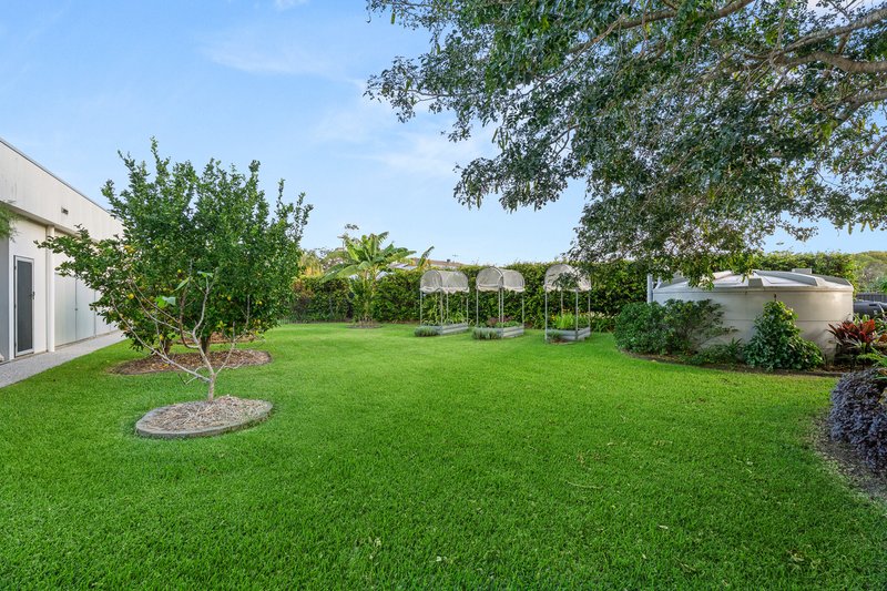 Photo - 4-6 Jubata Court, Burrum Heads QLD 4659 - Image 35