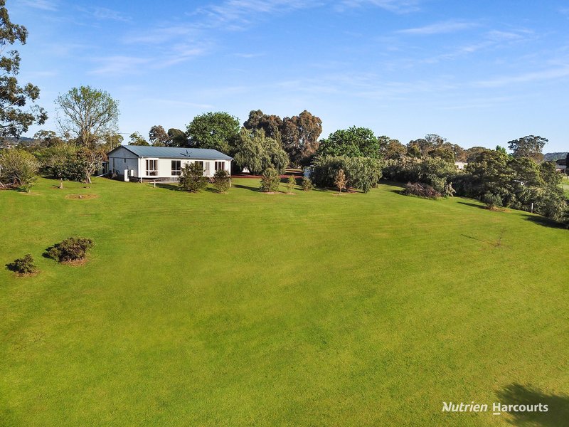 Photo - 4-6 Stewart Lane, Casterton VIC 3311 - Image 1