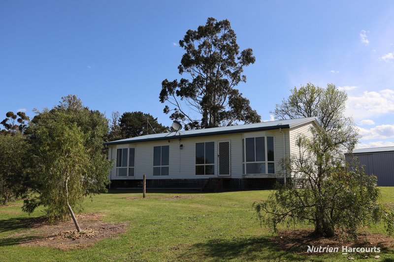 Photo - 4-6 Stewart Lane, Casterton VIC 3311 - Image 12