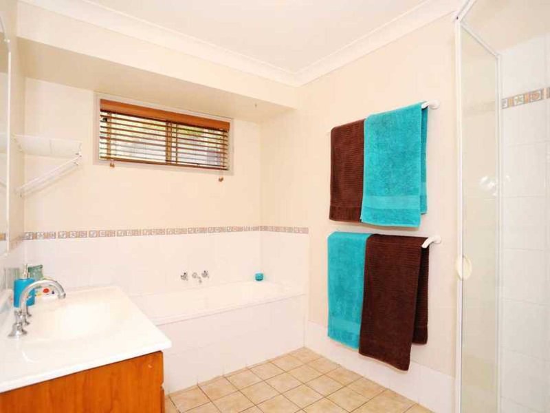 Photo - 4-6 Valleyview Ct , Bonogin QLD 4213 - Image 16