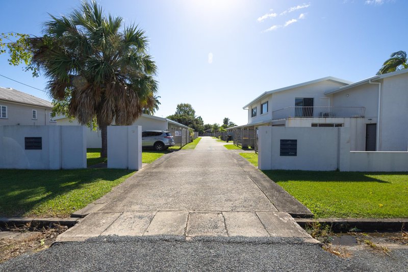 Photo - 4-8/10 Peterson Street, North Mackay QLD 4740 - Image 2