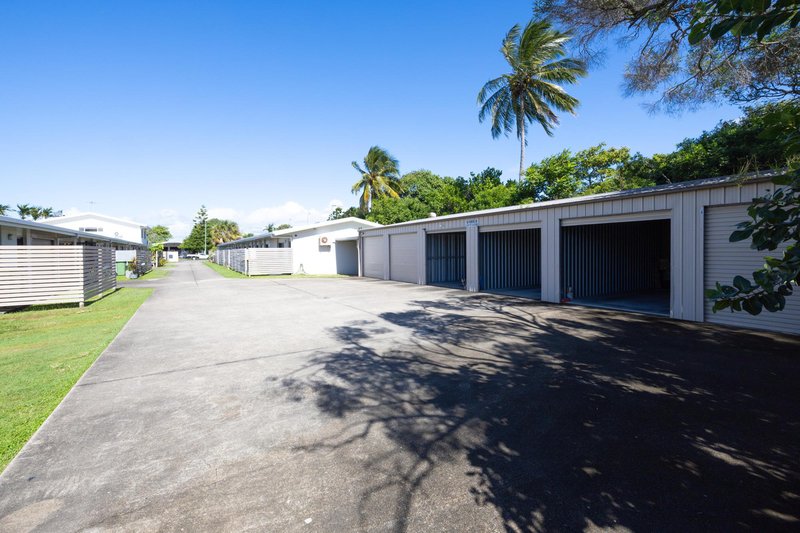 Photo - 4-8/10 Peterson Street, North Mackay QLD 4740 - Image 10