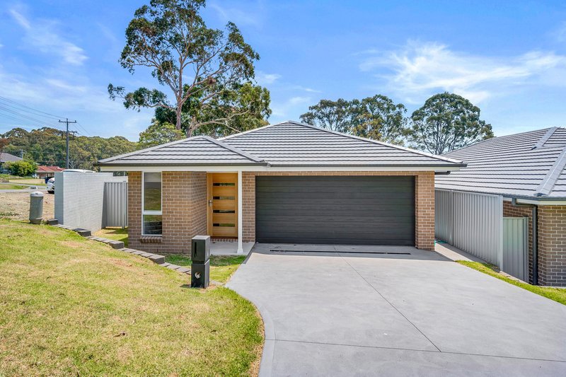 4 A Barry Street, Arcadia Vale NSW 2283