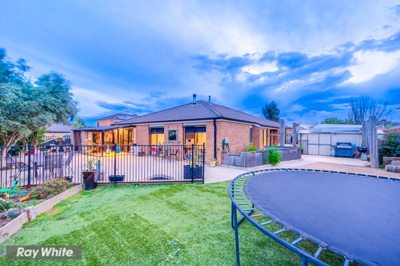 Photo - 4 Aberdeen Way, Tarneit VIC 3029 - Image 20