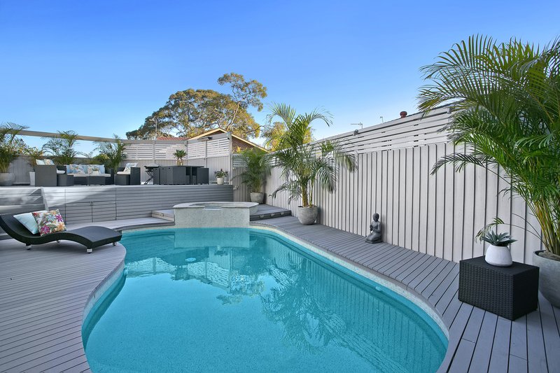 Photo - 4 Abingdon Street, North Balgowlah NSW 2093 - Image 2