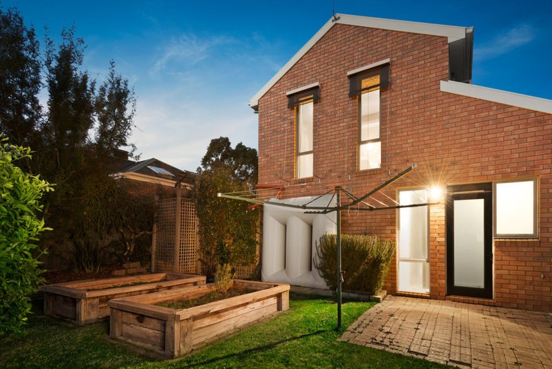 Photo - 4 Abrahams Court, Burwood VIC 3125 - Image 9