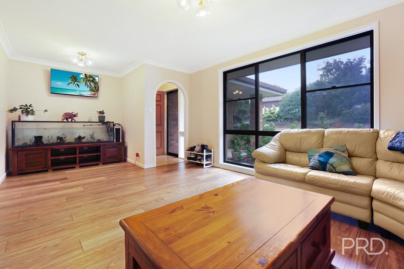 Photo - 4 Acacia Drive, Tamworth NSW 2340 - Image 4