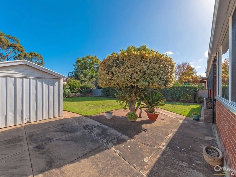 Photo - 4 Ackland Avenue, Clarence Gardens SA 5039 - Image 9