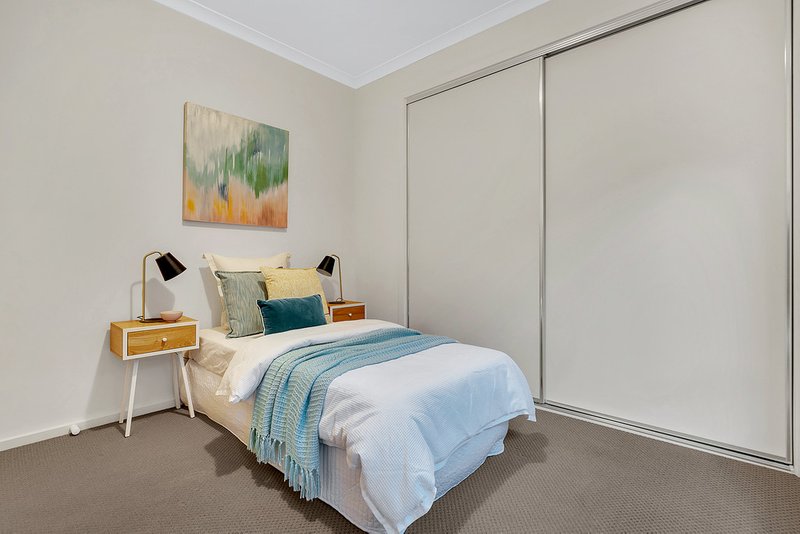 Photo - 4 Acland Street, Craigieburn VIC 3064 - Image 17