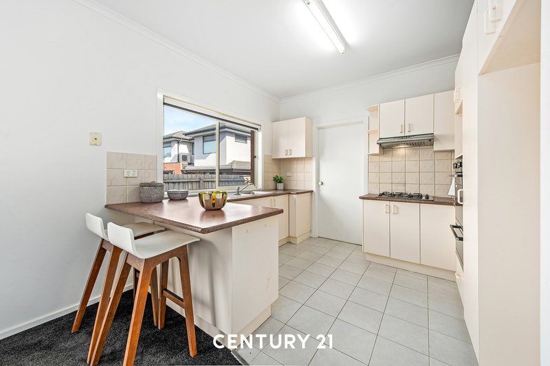 Photo - 4 Adaleigh Court, Clayton VIC 3168 - Image 7