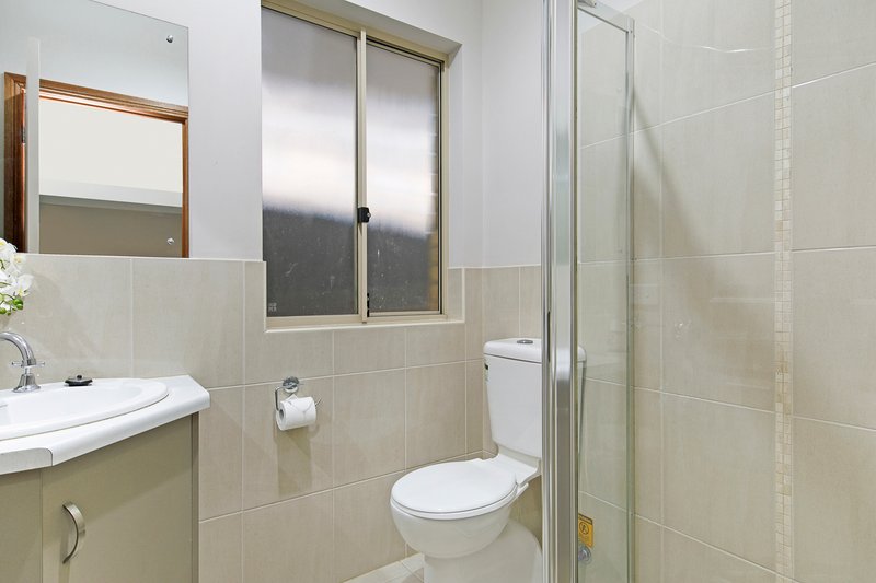 Photo - 4 Adamson Street, Blakeview SA 5114 - Image 3