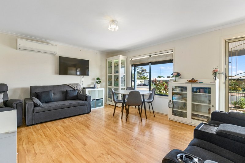 Photo - 4 Adelaide Street, Wallaroo SA 5556 - Image 6