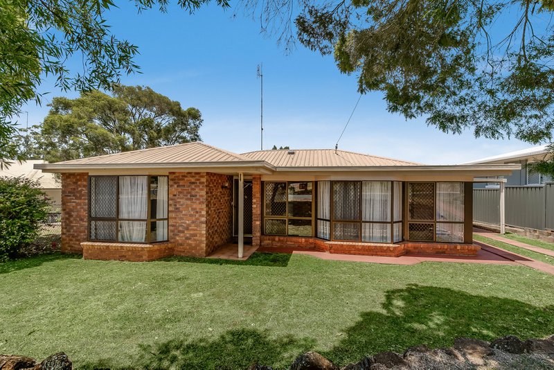 4 Agnes Street, Centenary Heights QLD 4350