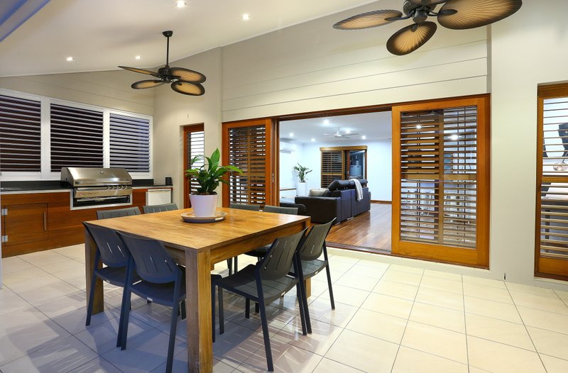 Photo - 4 Ainsley Avenue, Ashmore QLD 4214 - Image 8