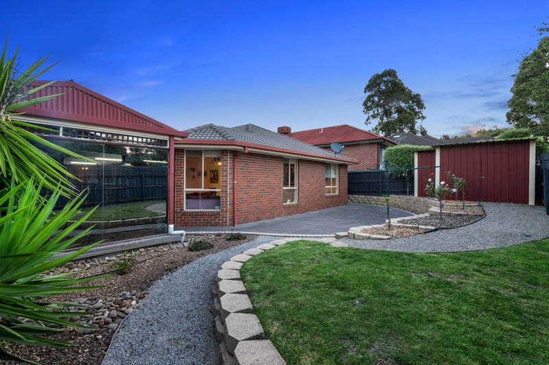 Photo - 4 Alain Avenue, South Morang VIC 3752 - Image 17