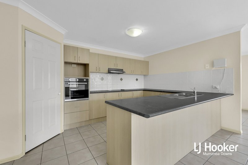 Photo - 4 Albany Court, Murrumba Downs QLD 4503 - Image 4