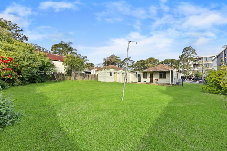 Photo - 4 Alderney Road, Merrylands NSW 2160 - Image 7