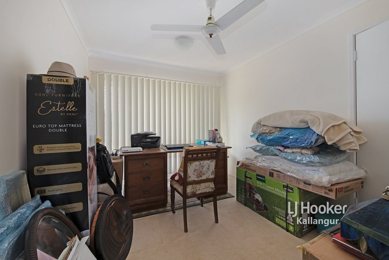 Photo - 4 Alexander Avenue, Kallangur QLD 4503 - Image 10