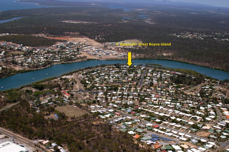 Photo - 4 Alexander Street, Boyne Island QLD 4680 - Image 21