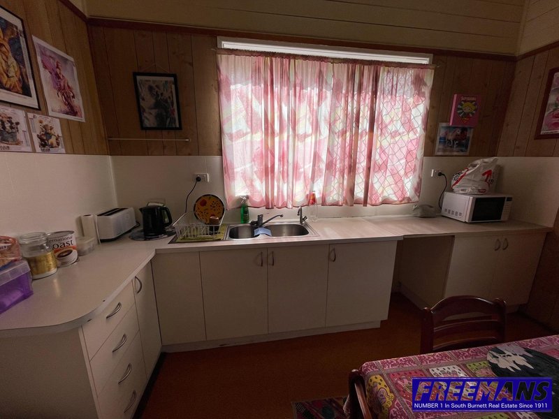 Photo - 4 Alfred Street, Nanango QLD 4615 - Image 12