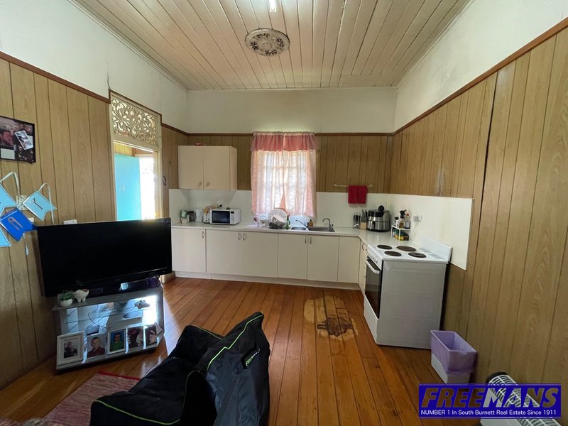 Photo - 4 Alfred Street, Nanango QLD 4615 - Image 16