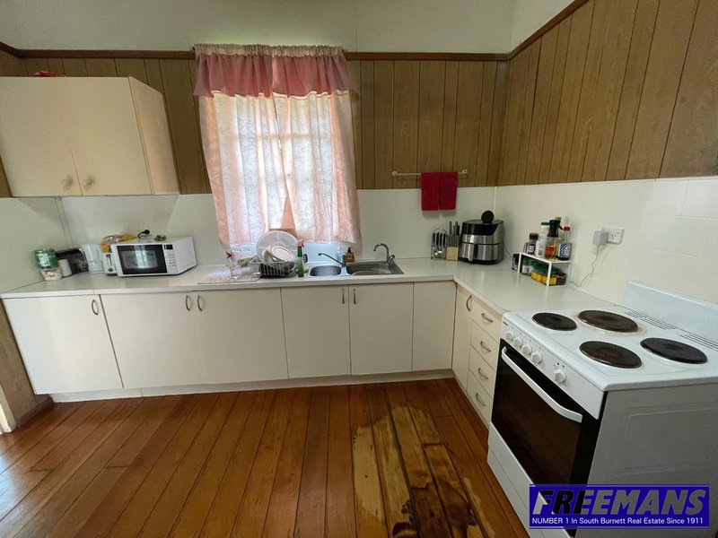 Photo - 4 Alfred Street, Nanango QLD 4615 - Image 17