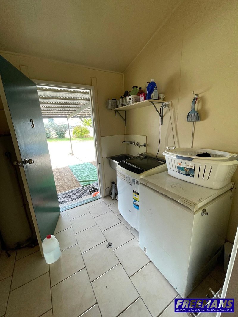 Photo - 4 Alfred Street, Nanango QLD 4615 - Image 18