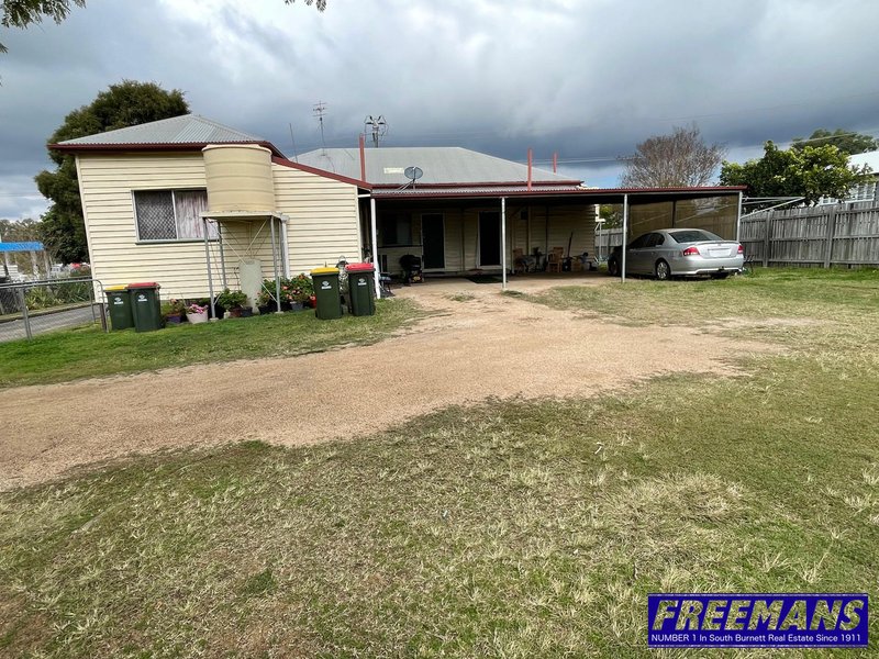 Photo - 4 Alfred Street, Nanango QLD 4615 - Image 22