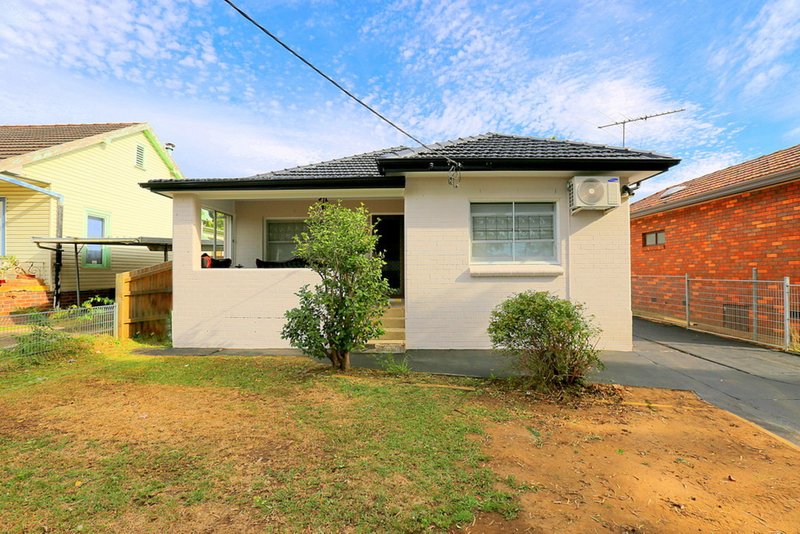 4 Allawah Avenue, Sefton NSW 2162