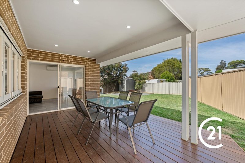 Photo - 4 Alliance Avenue, Revesby NSW 2212 - Image 9