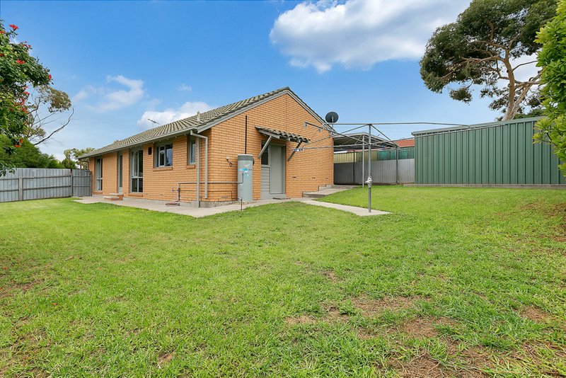 Photo - 4 Alnwick Court, Noarlunga Downs SA 5168 - Image 12