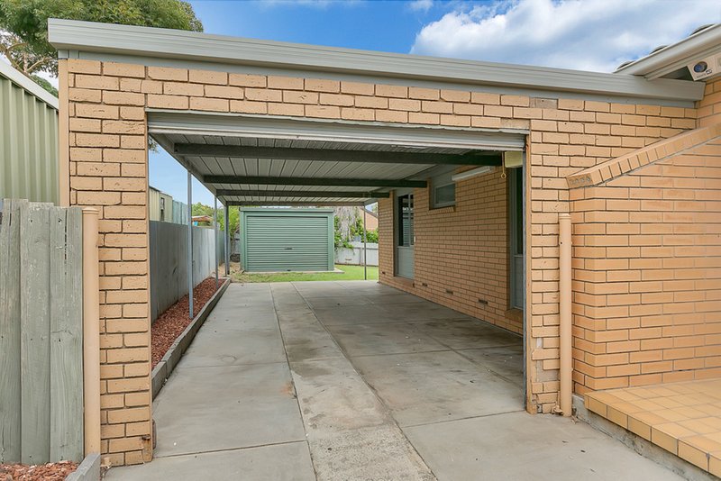 Photo - 4 Alnwick Court, Noarlunga Downs SA 5168 - Image 15